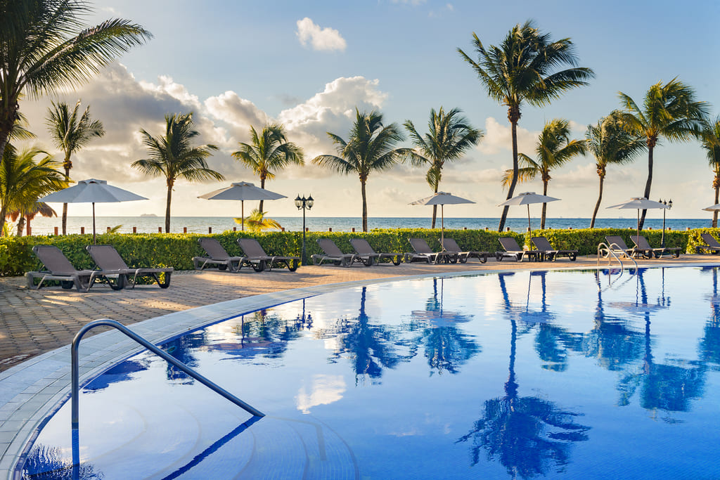 wide-pool-maya-royale.jpg